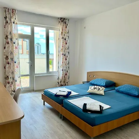 Sunny Escape Your Beachside Home Apartment Sunny Beach