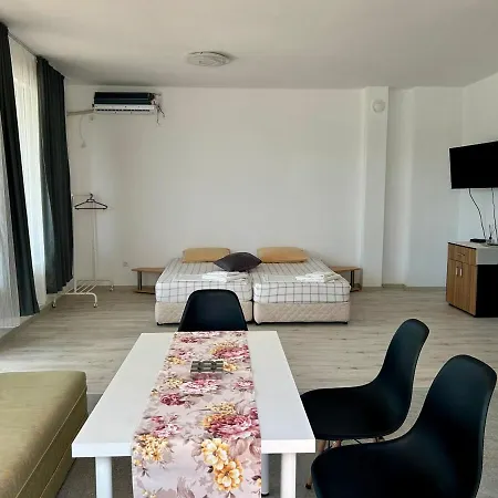 Sunny Escape Your Beachside Home Apartment Sunny Beach